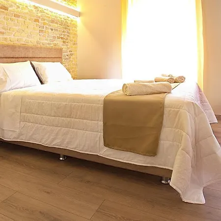 Liston * Corfu (city)