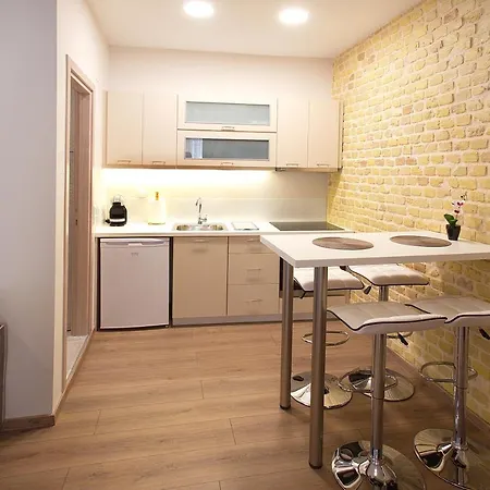 Liston * Corfu (city)